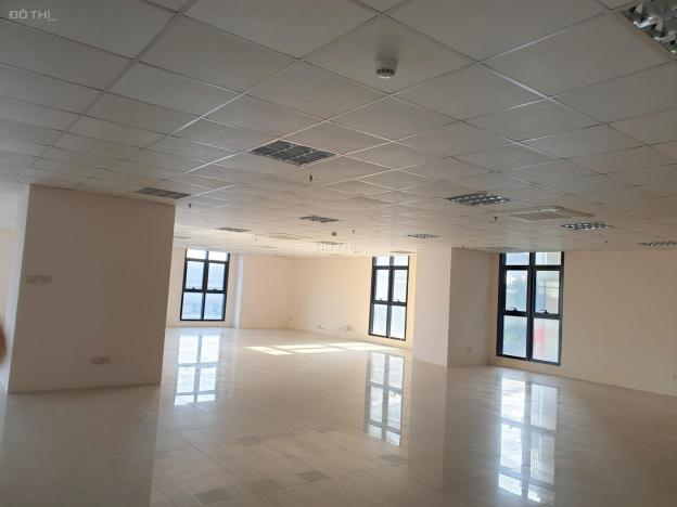 2200m2 sàn thương mại vị trí cực đẹp đường Trần Phú, Hà Đông.LH 0375995653 13298801