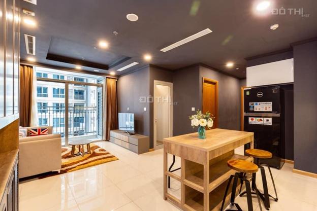 Cho thuê căn hộ chung cư Vinhomes D'Capitale - Trần Duy Hưng, 2 PN - 82m2, view hồ - 15 triệu/th 13301206