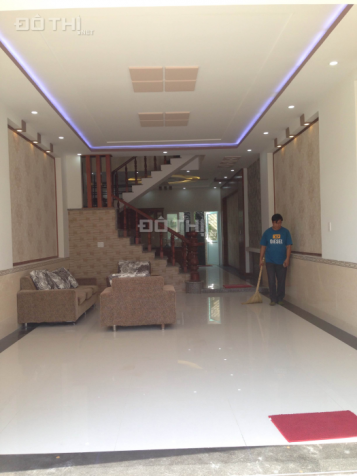 Nhà 2 lầu thành phố Thuận An. Sổ hồng hoàn công, chính chủ cần bán 13308084