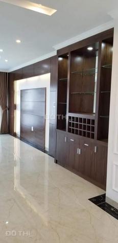 Bán nhà phố Linh Lang, DT 45 m2, 7 tầng thang máy, giá 7.8 tỷ (L/h Mr Quý 0943313686) 13316734