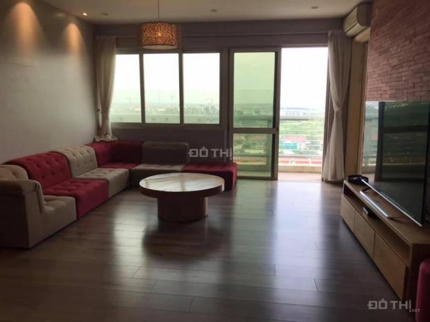 Bán gấp căn hộ toà E5 tầng trung 153m2, 4PN, đủ đồ tại Ciputra, Hà Nội. LH 0988154585 13322505
