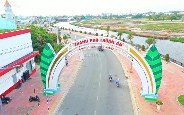 Nhà bán 1 trệt, 2 lầu giá rẻ nhà phố cách chợ Búng trường học nhà thờ bệnh viện 300m 13324035