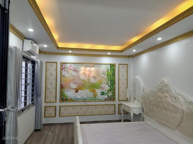 Bán nhà 5 tầng ô tô vào nhà giá 4,15 tỷ phường Đại Kim, Hoàng Mai, HN, DT 35m2. LH: 0977135528 13330473