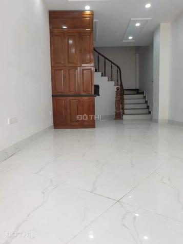 Bán nhà 32m2, giá 2.8 tỷ xây 5T đường Cổ Nhuế, LH Mr Hưng 0979941771 13308032