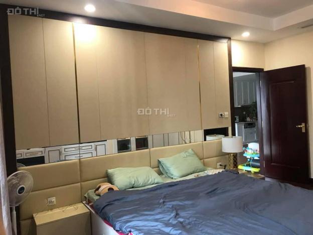 Chính chủ cho thuê căn hộ tầng cao view thoáng 132m2 3PN full nội thất đẹp tại Vinhomes Royal City 13333282