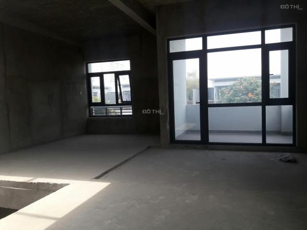 Bán gấp biệt thự Phố Đông Village, siêu sang, siêu xịn, 9.5x20m (190m2), giá rẻ hơn xung quanh 13337684