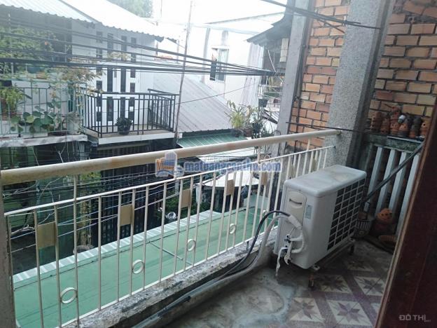 Nhà hẻm 8 Đinh Tiên Hoàng có máy lạnh cách Vincom Hùng Vương 300m 13340857