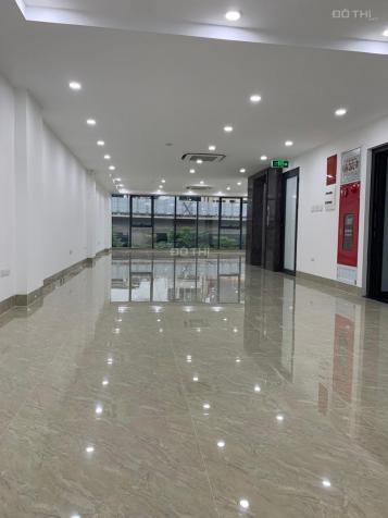 Cho thuê nhà mặt phố 132 Yên Lãng, nhà mới, 125m2, 8 tầng thông sàn, thang máy, PCCC đủ, có hầm xe 13341087