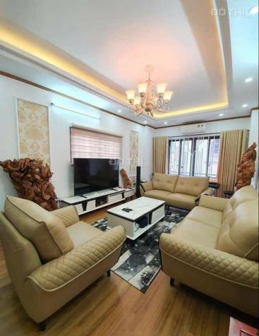 Nhà ngay phố 8/3 35m2, 5 phòng ngủ 2.6 tỷ, bán nhanh chính chủ: 058 6969999 13349477