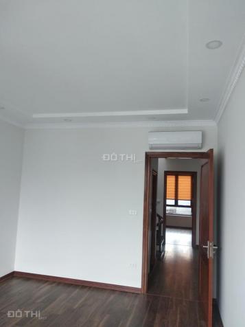 Nhà Lạc Long Quân, Tây Hồ gara oto thoáng trước sau 45m2, giá 9,489 tỷ 13356445