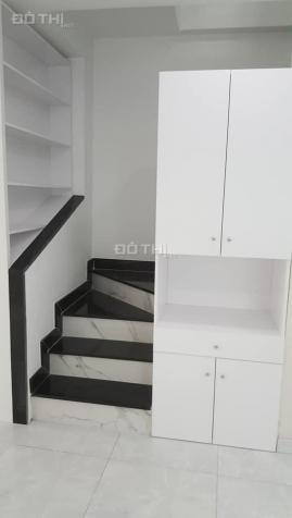 MT đường Số 7, GV, 82m2(5,2mx16m), 2 tầng, giá tham khảo 7,8 tỷ, nhà mới, đẹp, tặng nội thất 13356941