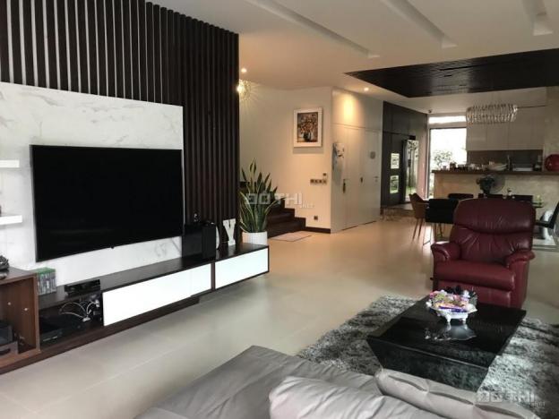 Bán biệt thự Riviera, Quận 2, Hồ Chí Minh 13357172