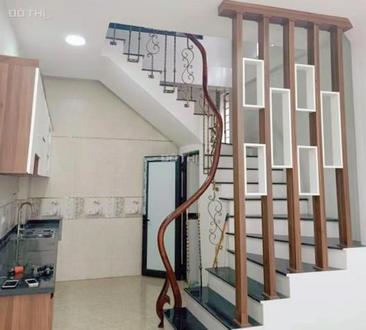 Nhà đẹp, gần hồ, sân riêng, tặng nội thất vài trăm triệu 13362796