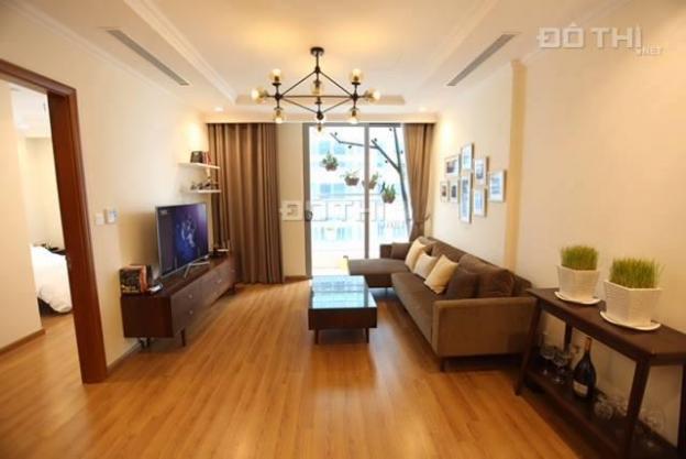 Cho thuê căn hộ chung cư Vinhomes Nguyễn Chí Thanh, 137m2, 3 phòng (nhà mới nhận), LH: 0974429283 13365794
