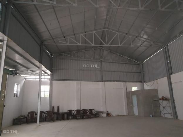 Chính chủ cho thuê kho xưởng Thanh Oai 350m2, ô tô tải tránh, MT rộng, có thể ở, KD 13373122