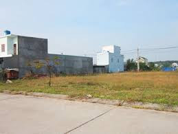 Gia đình Hương cần bán gấp miếng đất thổ cư, ngay khu công nghiệp Nhật - Hàn Bình Dương, sổ hồng 13374545