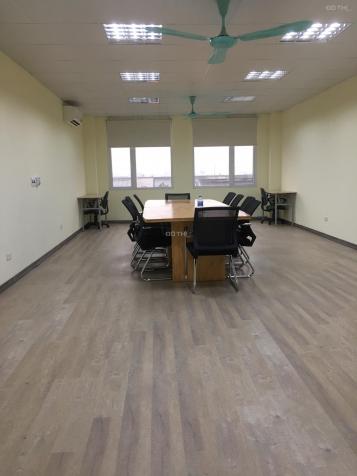 Cho thuê văn phòng tại ngõ 12 Khuất Duy Tiến, diện tích 60 m2/tầng, sàn thông đẹp 13375914