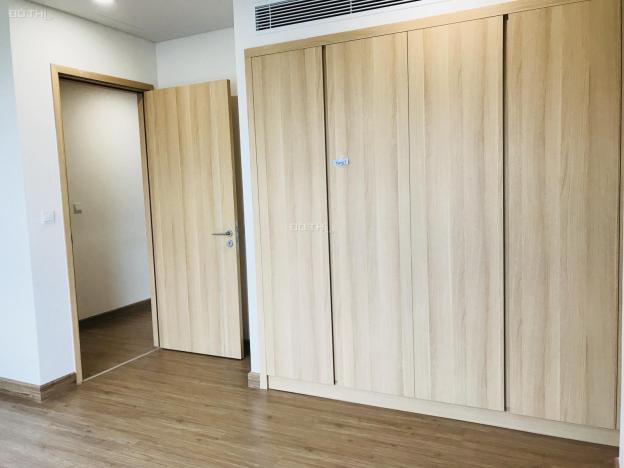 Cho thuê căn hộ 2 ngủ 72m2, đồ cơ bản Sky Park Residence, Cầu Giấy giá 12 triệu 13378016