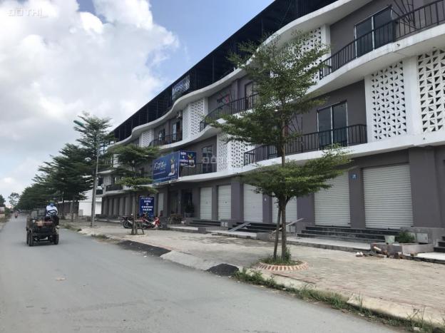 Cần bán shophouse đường 30m, cạnh huyện ủy Hoài Đức, Hà Nội 13381004