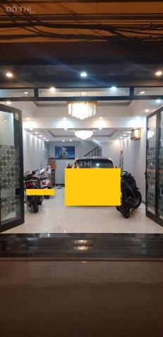 Chính chủ bán nhà mặt phố Hồng Hà - Trần Quang Khải, 55m2, 8 tỷ 300, ô tô đỗ cửa, vào nhà 13382550