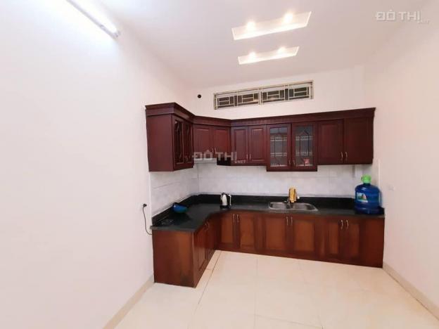 Bán nhà hơn 50m2 thiết kế hiện đại, nội thất xịn, ngay sát Royal City, chỉ 77 triệu/m2 13382977