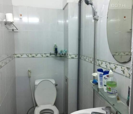 Cực hiếm, chỉ 2.5 tỷ có nhà 2 tầng sát hẻm ô tô tránh đường D2, 30m2, 2PN, 2WC. Cho thuê 6tr/tháng 13383033