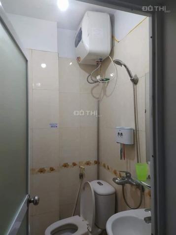 Siêu hiếm bán gấp nhà Nguyễn Trãi, 26m2, 5 tầng, nhà mới ở ngay, sát phố, giá 2,45 tỷ 13384065