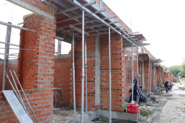 Bán nhà giá rẻ 1 trệt 1 lửng đang xây trong KCN Minh Hưng 3 700 tr/căn 13392677