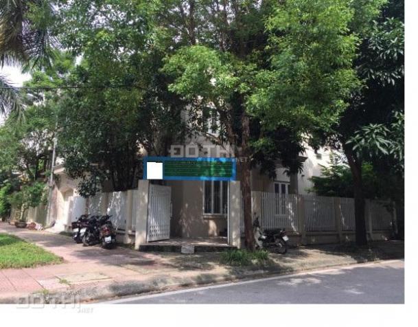 Cho thuê biệt thự ở Thái Hà 250m2 x 3 tầng làm trường mầm non, văn phòng công ty 13409080