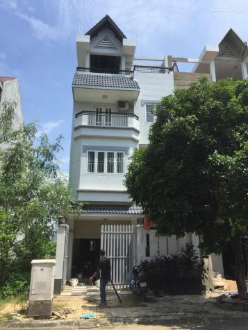 Cho thuê căn biệt thự 1 trệt 1 lầu KDC Khang An Q9 đầy đủ nội thất 13410372