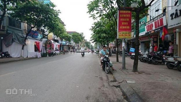 Bán nhà mặt phố 154 Ngọc Lâm, Long Biên, vỉa hè, đường ô tô tránh, KD, giá 4.7 tỷ, LH 0382338939 13410488