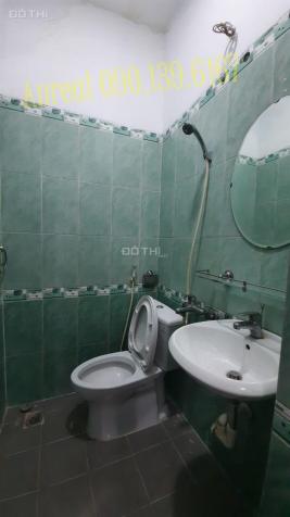 Cho thuê nhà làm căn hộ dịch vụ 8 phòng - Giá 32 triệu/th, gần cầu Sài Gòn 13409630