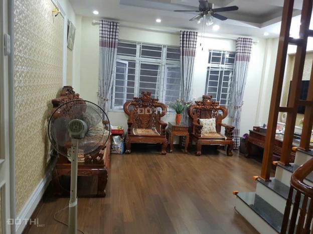 Bán gấp nhà Kim Giang, Thanh Xuân, 41m2, 4 tầng, 3.3 tỷ, KD, nhà đẹp, LH 0963885916 13410965