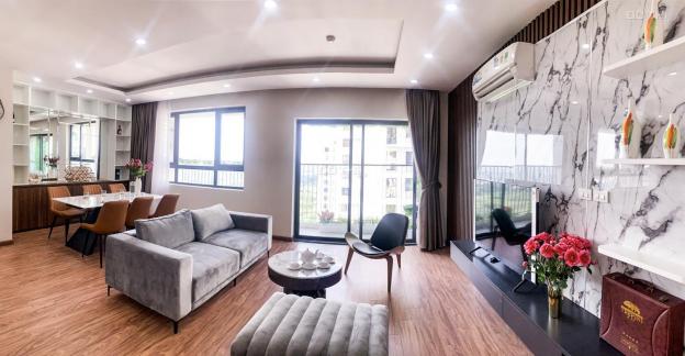 Bán gấp căn góc 3PN 122m2 view hồ An Bình, full NT, giá 3.3 tỷ, gia lộc 5 chỉ vàng, CC Epic Home 13333940