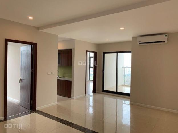 Bán căn 107m2 3 ngủ, 2wc HPC landmark 105 có vườn, full đồ Đông Nam, Lh 0985049638 13416364