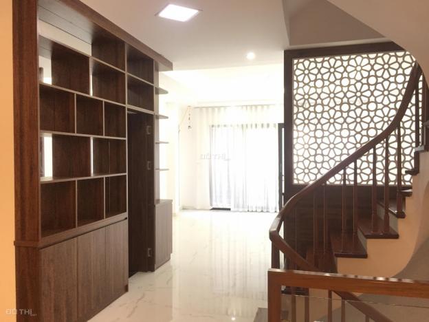 Bán nhà tặng full nội thất mặt tiền ngõ 12 Hàm Nghi, Liên Cơ, 60m2*6T, ôtô vào nhà, KD tốt, 7,5 tỷ 13420826