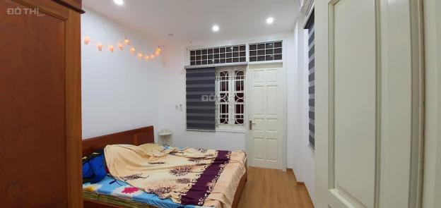 Bán nhà Tôn Thất Tung 40m2, 4 tầng, 3.8 tỷ, lô góc, nhà đẹp, thoáng, về ở luôn 13421602