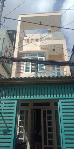 Mình kẹt tiền cần bán gấp nhà Nguyễn Thị Tú xây năm 2018 13422601