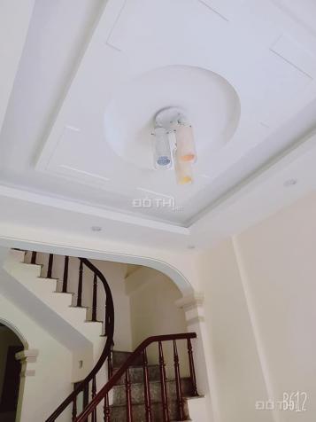 3 tỷ - nhà đẹp Hoàng Liệt, Giải Phóng, đi bộ ra hồ Linh Đàm, dọn về ở ngay 37m2 x 4T, Lh 0901525008 13424089