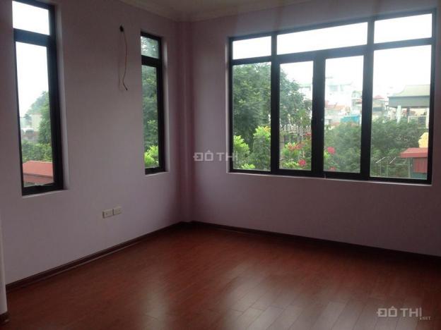 Bán nhà căn hộ B6 Nam Trung Yên, DT 70 m2, 2PN, 1 WC, 1 bếp, giá 1.9 tỷ 13426362