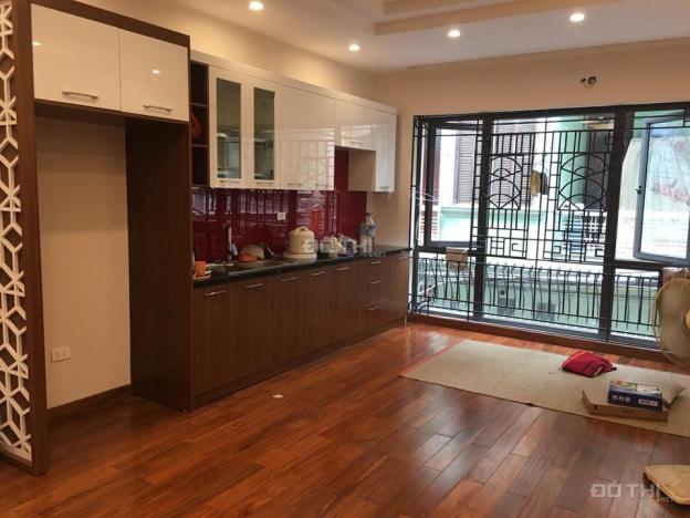 Bán nhà căn hộ B6 Nam Trung Yên, DT 70 m2, 2PN, 1 WC, 1 bếp, giá 1.9 tỷ 13426362