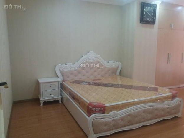 Cho thuê căn hộ R3 Royal City, 109m2, 2PN, đủ nội thất, view bể bơi, 17 triệu/th 13430551