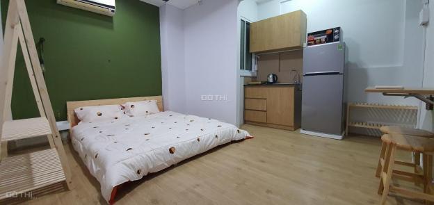 Cho thuê căn hộ cao cấp mới 100% đường C18, Tân Bình, full nội thất 13436097