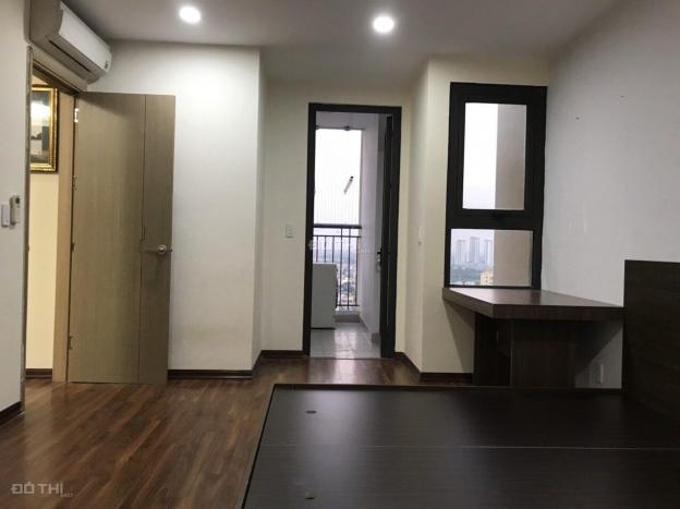 Cho thuê căn hộ 2PN đồ cơ bản tương đối đầy đủ tại New Horizon City, Q. Hoàng Mai. LH: 0963021392 13323617