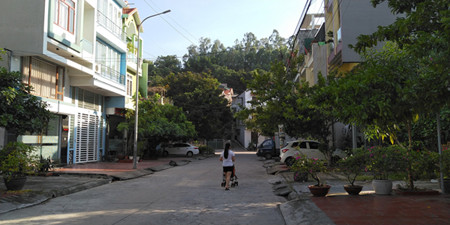 Chính chủ cần bán nhà 3 tầng khu đô thị Ao Cá Cao Thắng, Hạ Long, Quảng Ninh 13449062