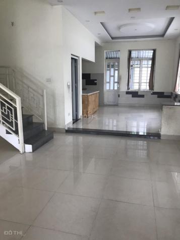 Cho thuê căn biệt thự KDC Khang An Phú Hữu, Q9, nội thất: Tủ bếp và thiết bị vệ sinh 15tr/th 13450602
