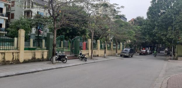 Bán nhà phố Nghĩa Đô (Hoàng Quốc Việt), vỉa hè, ô tô tránh, KD 58m2 giá nhỉnh 10 tỷ 13452028