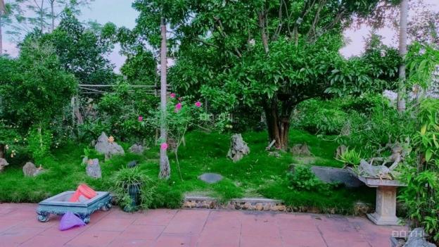 Bán khuôn viên hoàn hảo bám hồ số 1 tại Hòa Sơn Lương Sơn 4000m2 thổ cư 400m2 13452433