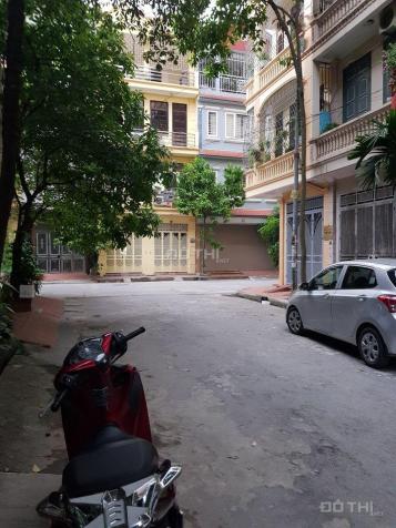 Chính chủ bán nhà 2 mặt thoáng, phân lô gần đường Ngọc Hồi, Thanh Trì, Hà Nội 13462759