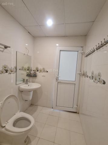 Cần bán CH chung cư CT2C KĐT Nghĩa Đô, DT 42.5m2, Sổ hồng CC, giá tốt 13472937